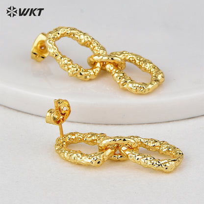 WT-E743 Wholesale Fashion France Hot Sale Chain Connect Metal Irregular lava Veins Earring With18k Real Gold Plated