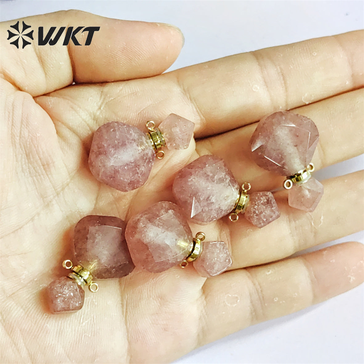 WT-P1673 Newest Charming Elegant Small Size Natural Stone Perfume Bottle Pendant for Necklace Women Stone Made Bottle Pendant