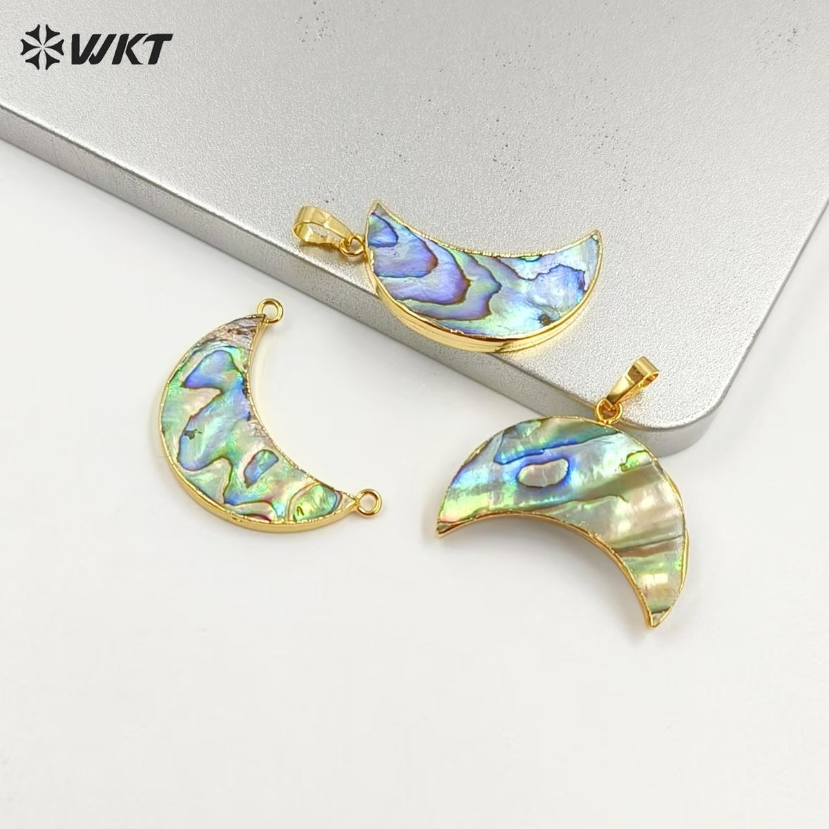 WT-JP304 European and American Style 18k Golg Plated Abalone Crescent Pendant for Bracelet Necklace Natural Shell Pendant