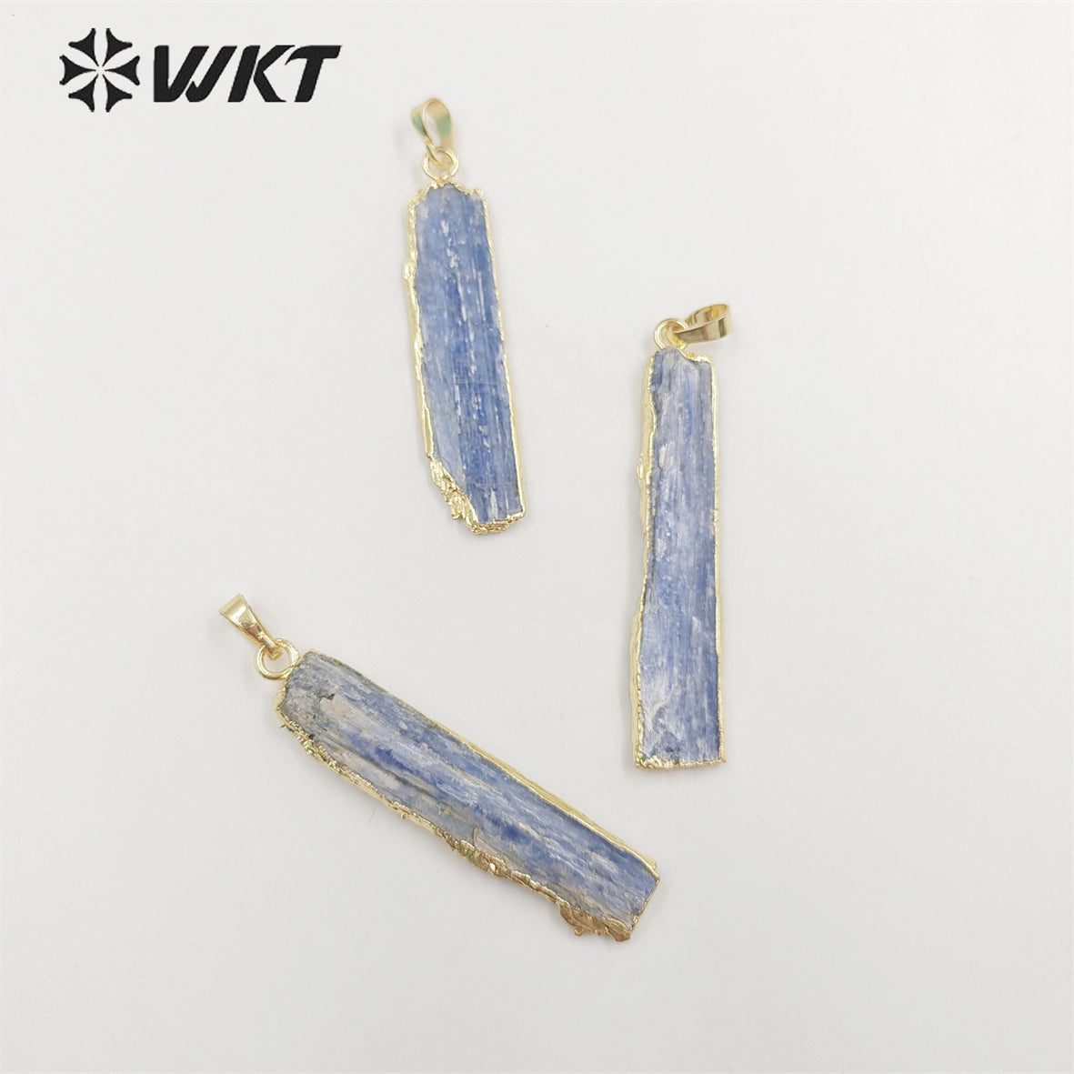 WT-P501 Wholesale Fashion Raw Stone Jewelry Gold Plated Raw Natural Stone Kyanite Pendant Gold Chain Pendant