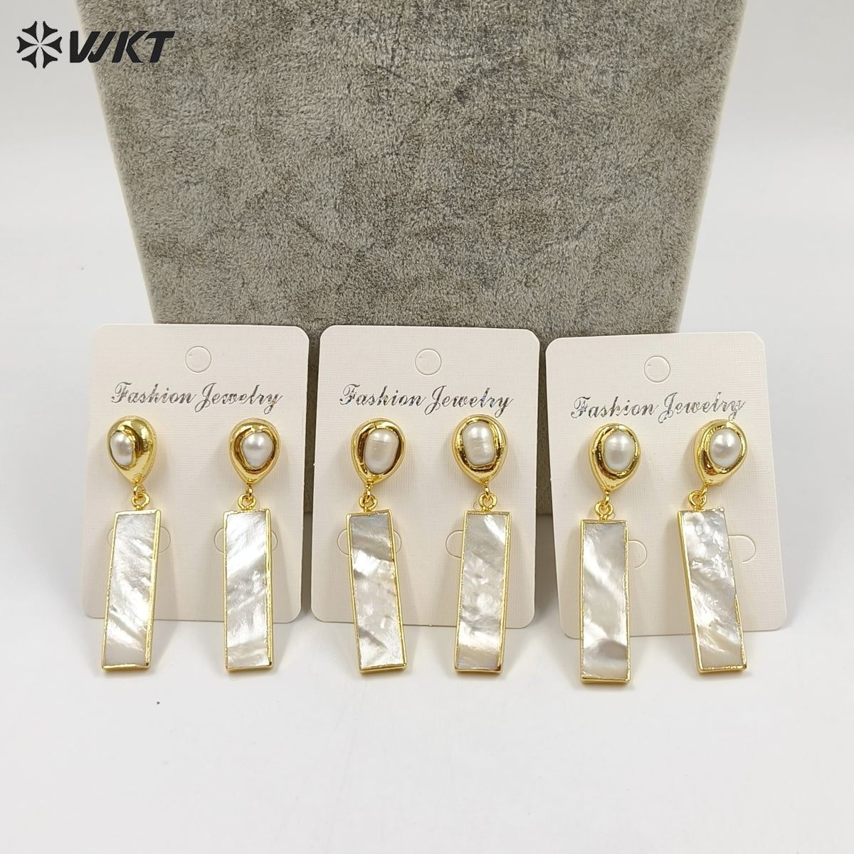 WT-E421 Elegant Snow-white Shell Women Earrings Shell Rectangular Bar Drop Earring With White Crystal Nail Earrings Jewelry