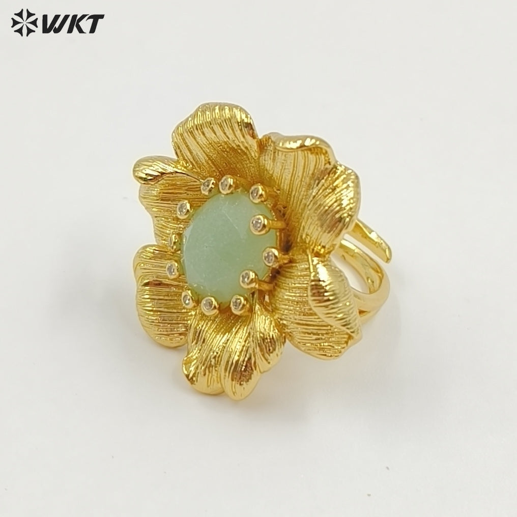 WT-R583 Exquisite Gold Electroplated Zircon And Natural Gemstones Flower Shape Rings For Female Dance Party Jewelry Matching