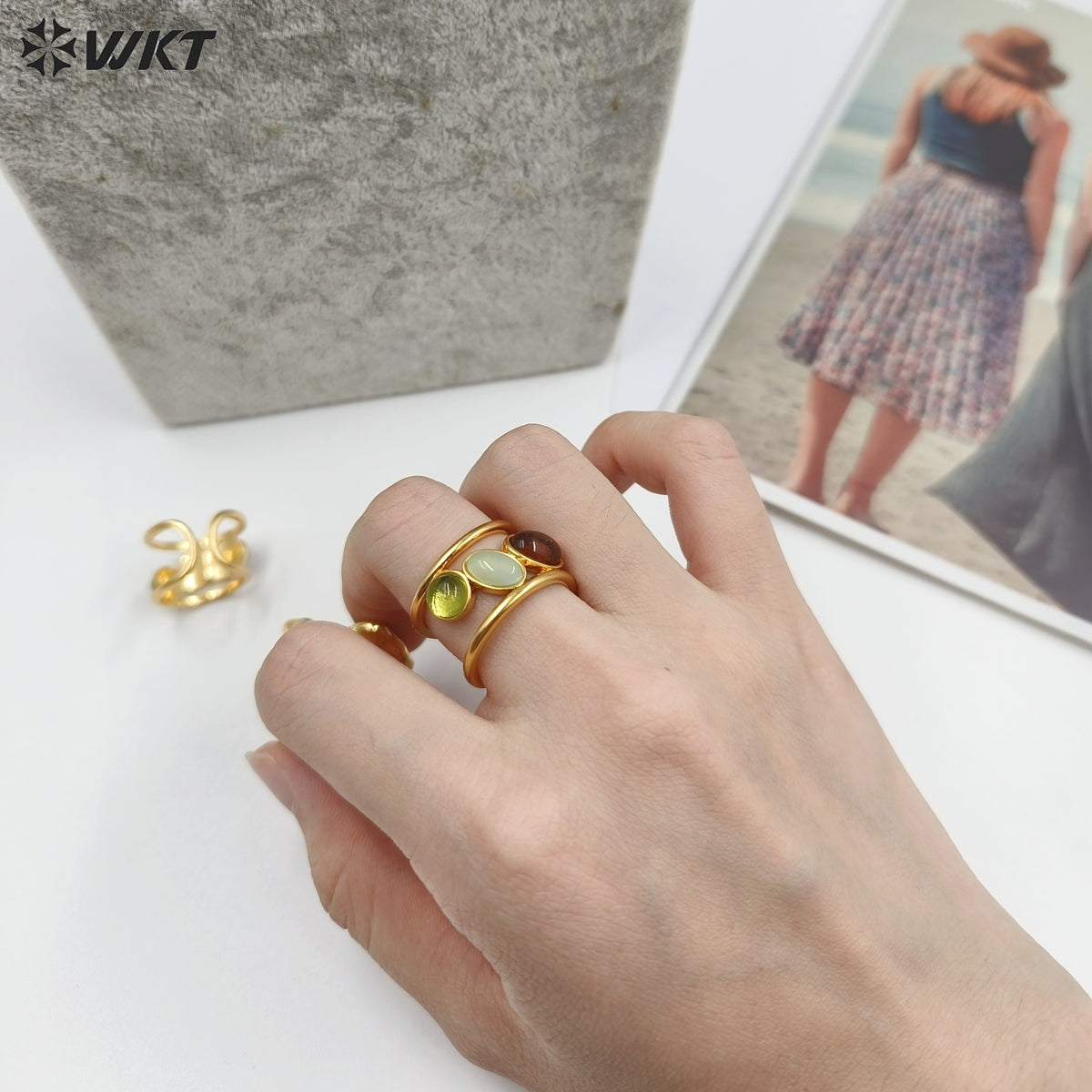 WT-R470 WKT Fashion Design Trendy Gift for Women Colorful High Quality Gorgeous Jade Stone Ring