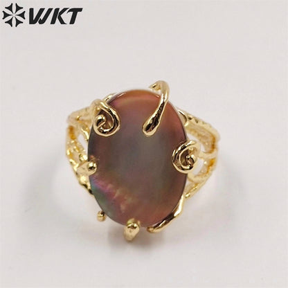 WT-MPR053 Amazing New Design Natural Gold Plated Prong Setting Natural Black Shell Ring Oval Shape Party Ring for Girls
