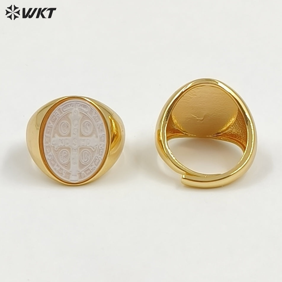 WT-MPR157 Good Quality Vintage Style 18K Gold Plated Cross And Eagle Pattern Adjustable Shell Rings For Party Wearing Jewelry