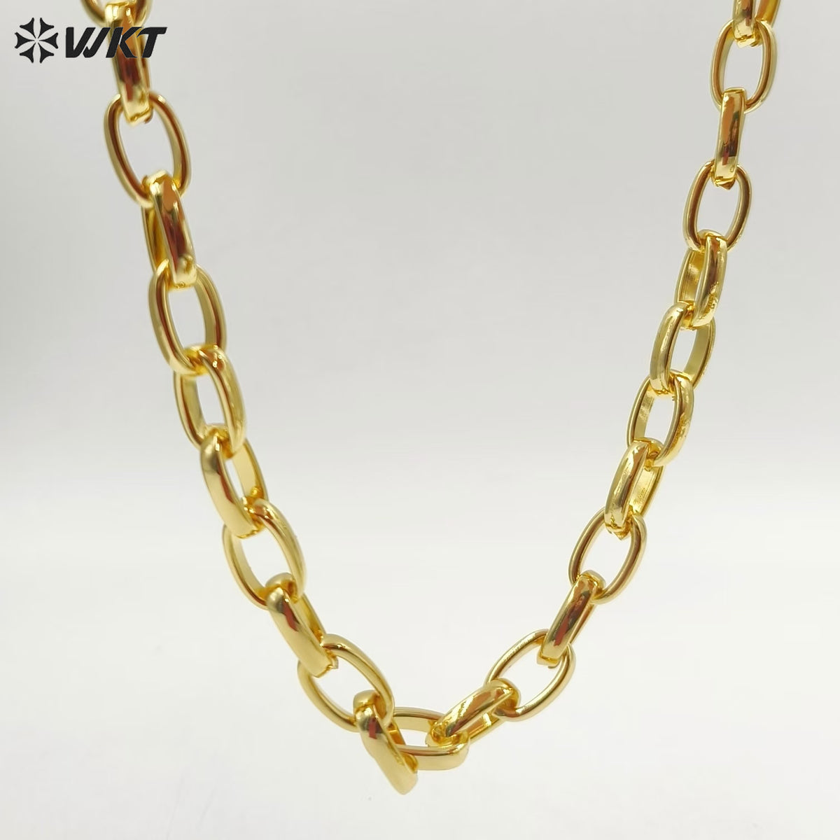 WT-BC222 New Big Oval Chunky 18K Gold Metal Link Cross Jewelry Chain Popular Necklace Style Unisex Findings