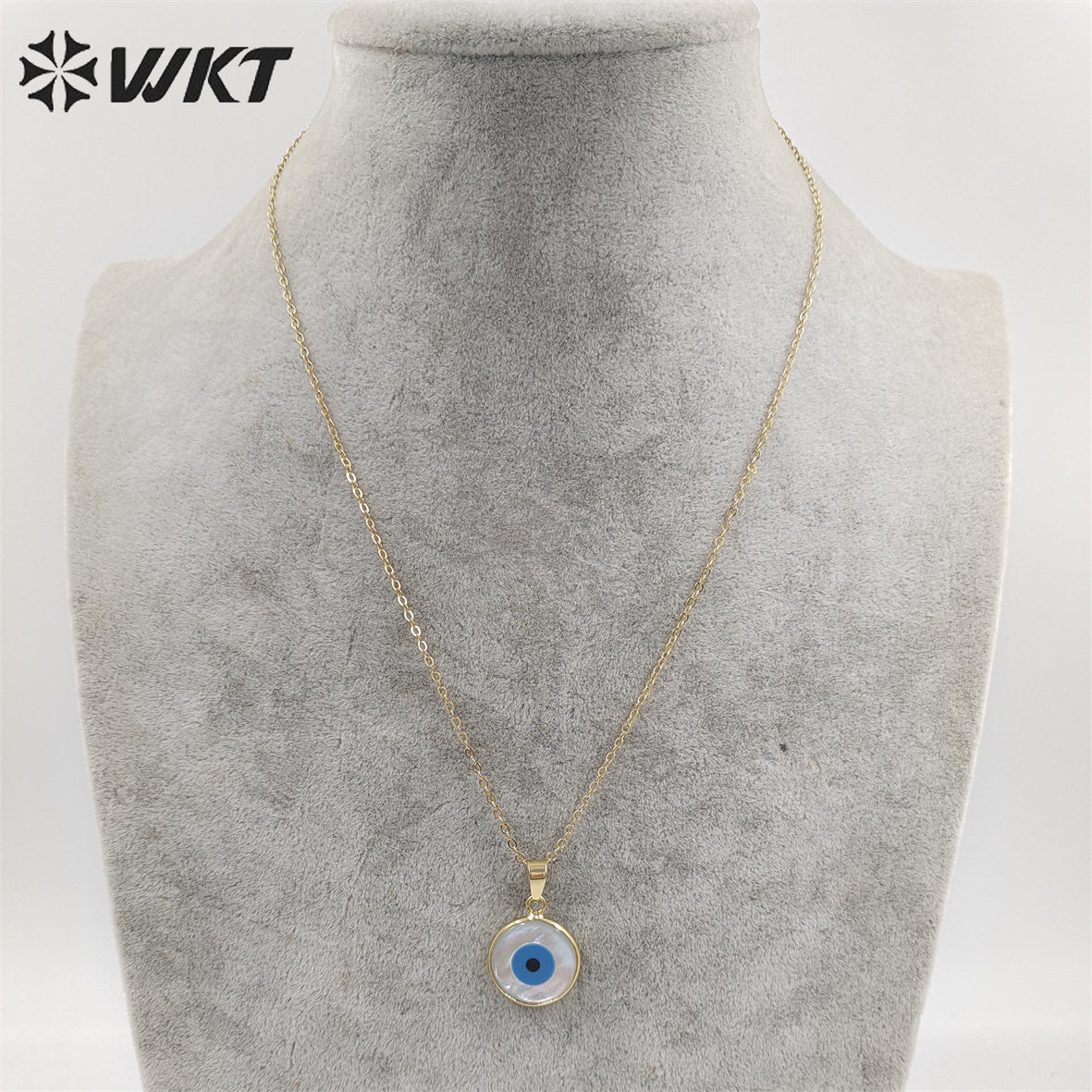 WT-N535 Beautiful Tiny Eye Charm Necklace Fashion Gold Round Natural MOP Eye Shell Charm Necklace Eye Necklace