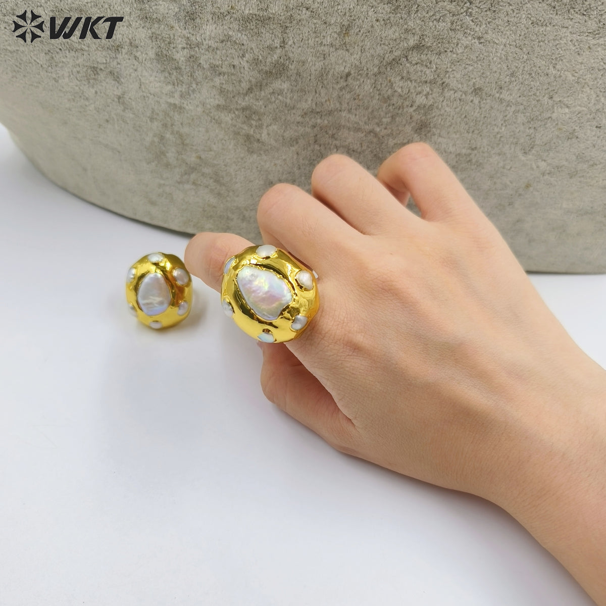 WT-MPR075 Women Natural Freshwater Pearl Teardrop Shape with 18K Real Gold Plated Fashion Wedding Anniversary Ring for Girl