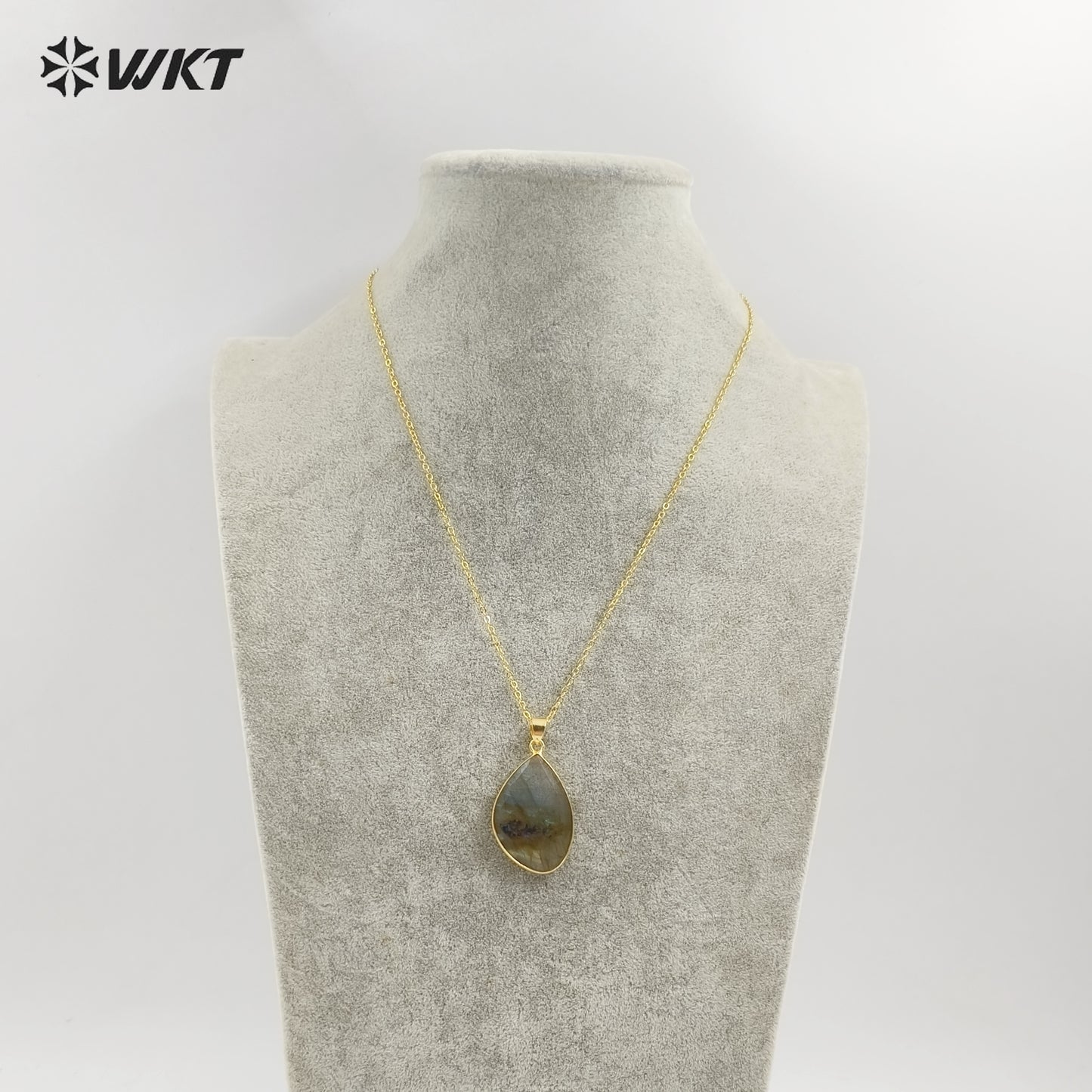 WT-N1453 Amazing Flashy Double Faceted Carving Natural Labradorite Stone Necklace With 18 Inch Chain Pendant Necklace