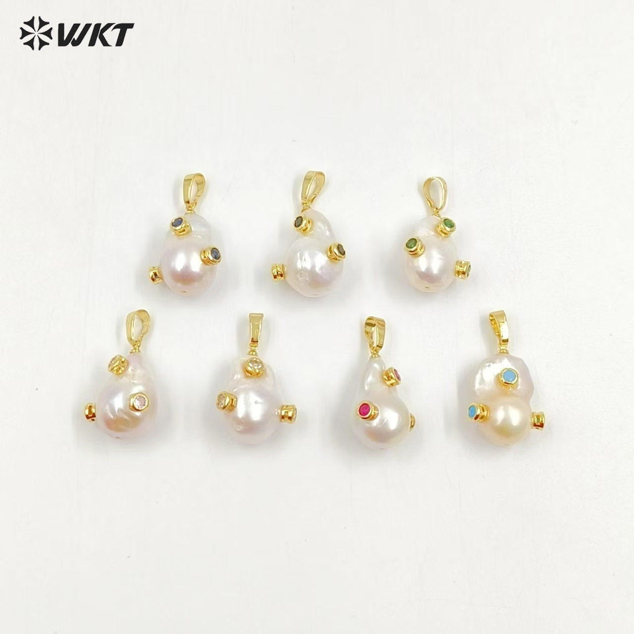 MP138 Wholesale Freshwater Pearl Pendant Pearl With CZ Charm Natural Shape Fashion Charm Jewelry Pearl Pendant