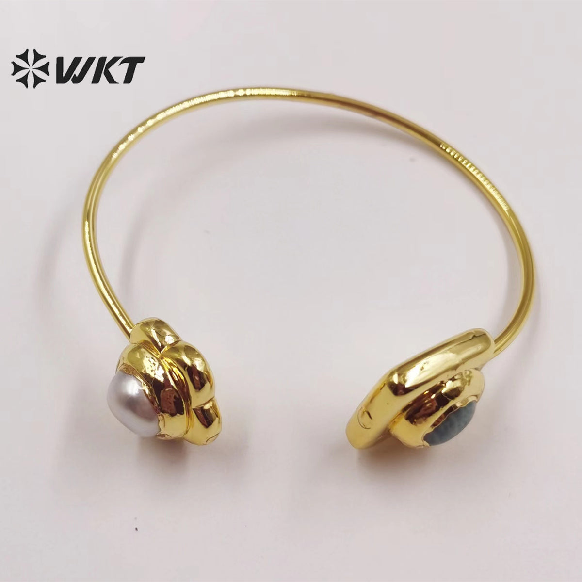WT-MPB053 Delicate Round Pearl Druzy Quartz Stone Combination Bangles 18k Gold Plated Adjustable Bangles Natural Quartz Bangles