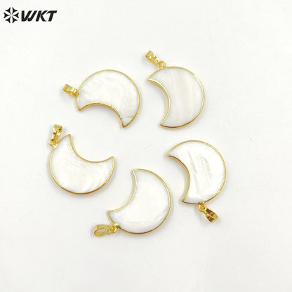 WT-P1137 New Arrival Wholesale High Quality Pure Pearl Moon Pendant with 18K Gold Chic Generous for Gift