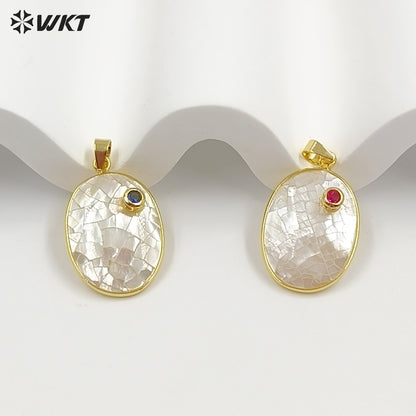 WT-JP491 Newest Design Gold Plated Zircon Setting In MOP Shell Pendants With Different Sizes For Women Simple Necklace DIY