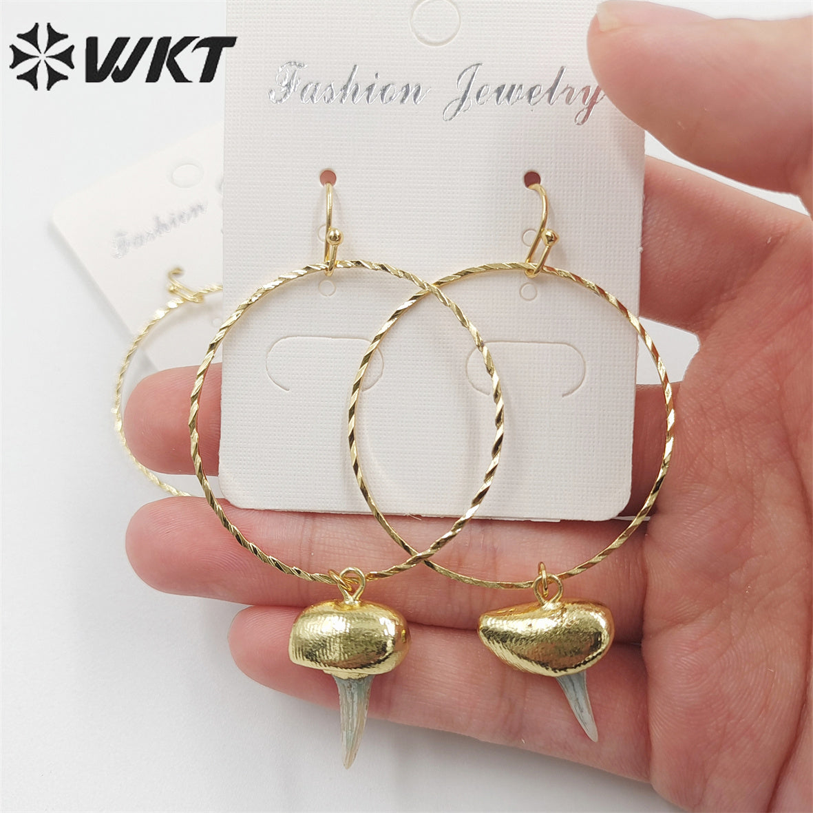 WKT-E676 Fashion Gold Plated Specimen Teeth Earrings Women Unique Big Hoop Dangle Shark Tooth Earrings