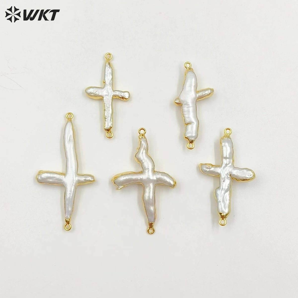 WT-P346 Amazing Fashion Gold Plated Freshwater Pearl Cross Pendant High Flash Baroque Women Real Pearl Cross Pendant for Women