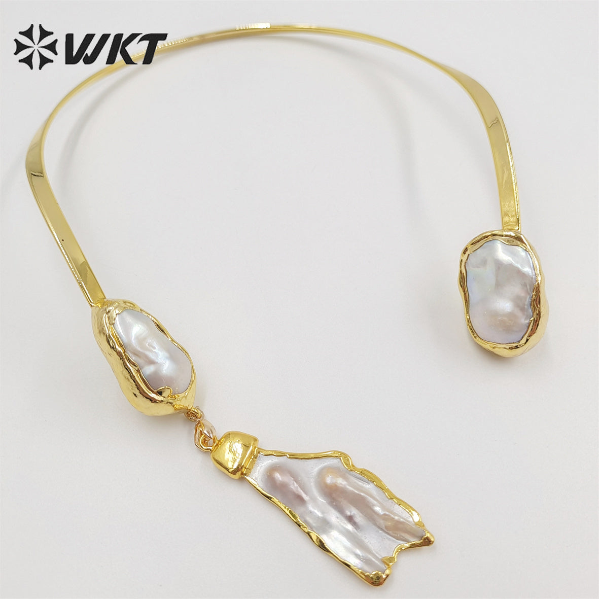 WT-JN212 Wholesale Fashion Gorgeous 18k Real Gold Plated Baroque Pearl Necklace Precious Noble Style Freshwater Pearl Necklace