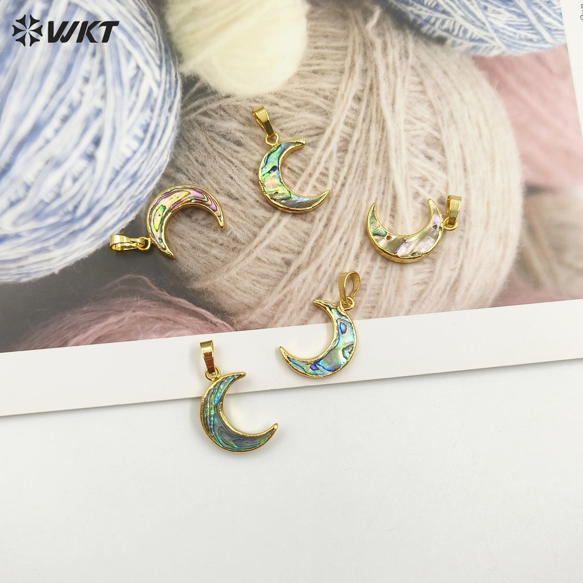 WT-P957 Sparkly Amazing Abalone Shell Jewelry Pendant, 24K Real Gold Plated Moon Abalone Shell Pendant