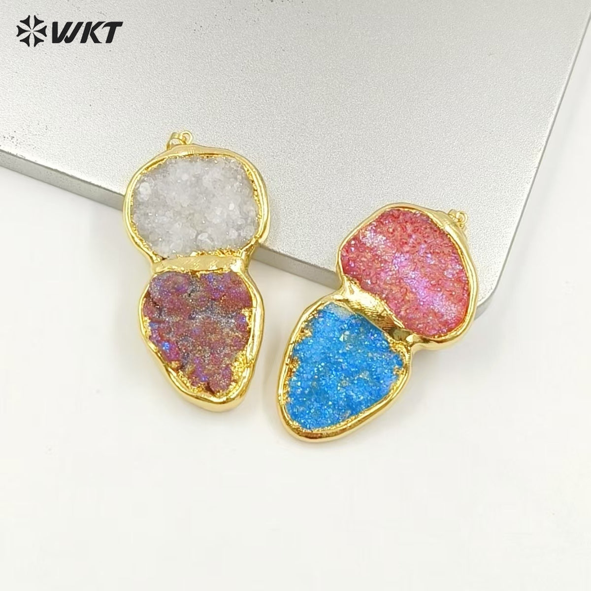 WT-P2003 Unique Popular 18K Real Gold Plated Natural Druzy Quartz With Aura Big Pendants in Romantic Style