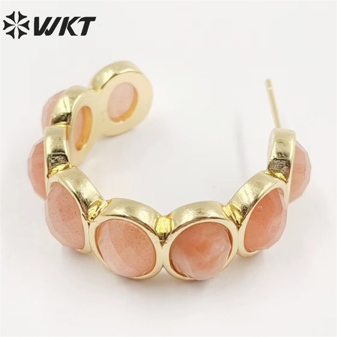 WT-E707 Amazing Fashion Women Natural Gemstone Setting Letter C Crescent Horn Earrings Lady Anniversary Earrings