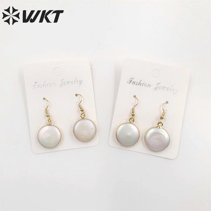 WT-E157 Lovely High Quality Freshwater Pearl Earrings Fashion Gold Dipped Hoop Pearl Earrings As Party Gift for Women