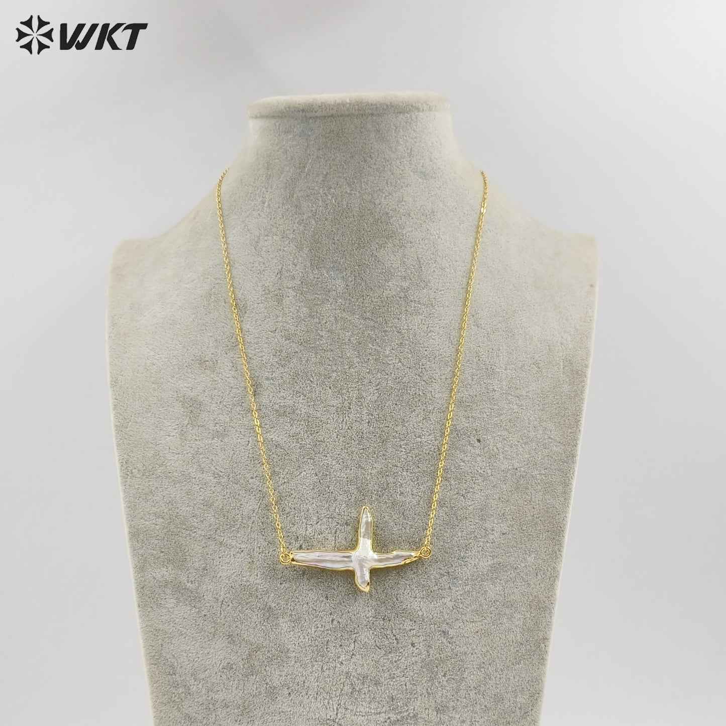WT-N659 Wholesale Vintage Natural Freshwater Pearl Necklace, Fashion Gold Plated Double Loops Pearl Cross Necklace