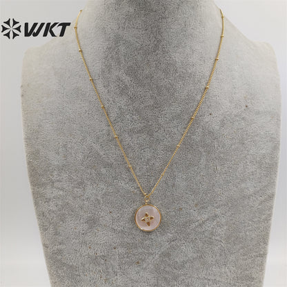 WT-JN213 WKT New Delicate Round Shell Necklace Micropaved Cubic Zircon White Pearl Shell Pendant Necklace With 18inch Chain