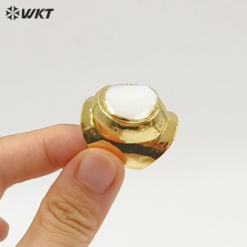 WT-R328 Classic Unique Each One Is Different Shell Jewelry in Gold Plated Adjustable Women's Fine Natural Freshwater Pearl Rings