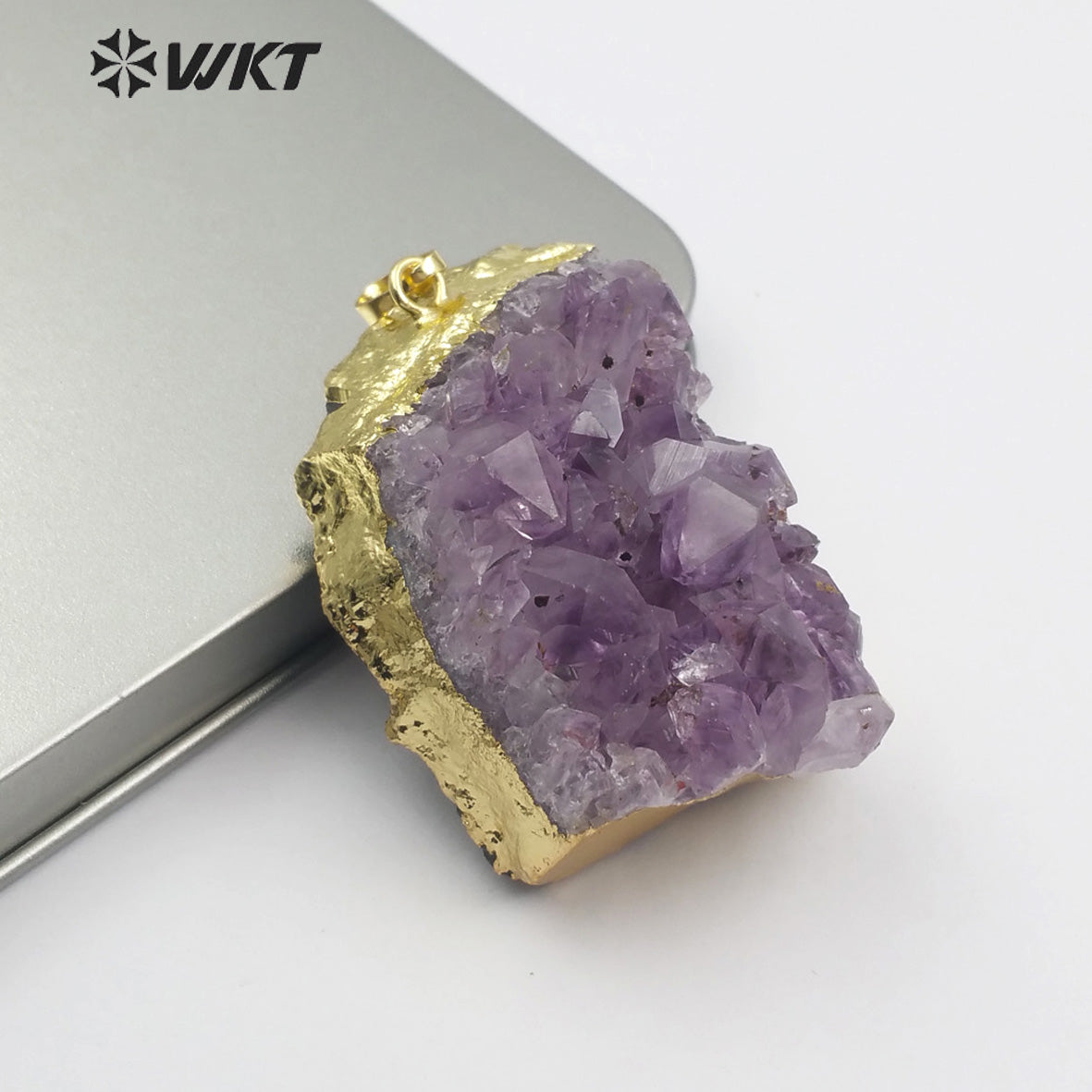 WT-P1438 Raw Quartz With Gold Bezel Amethyst Pendant Jewelry for Women Necklace Making Natural Uraguay Purple Crystal Pendant