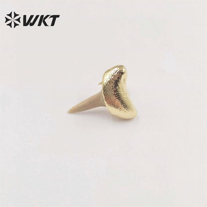 WT-E715 New Unique Specimen Tooth Earrings 18k Gold Plated Teeth Jewelry Studs for Women Gift Boho Style Teeth Earrings