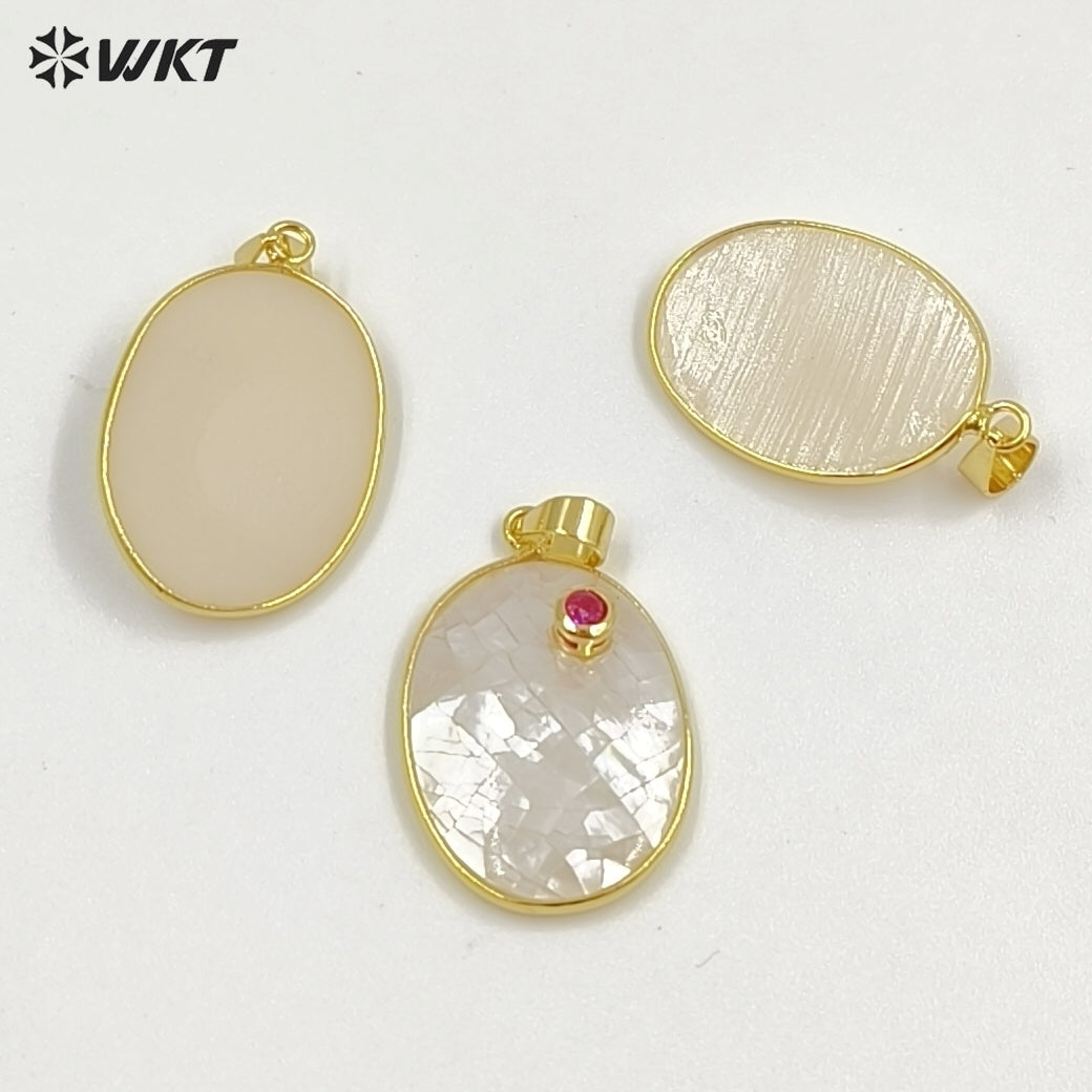 WT-JP491 Newest Design Gold Plated Zircon Setting In MOP Shell Pendants With Different Sizes For Women Simple Necklace DIY