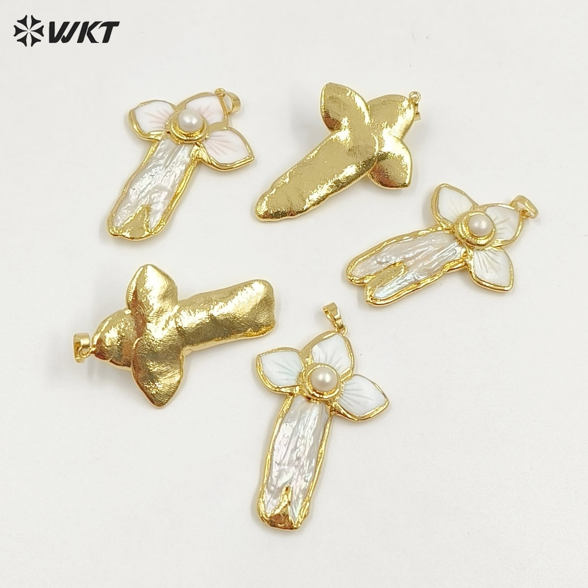 WT-JP416 Wholesale Newest Europe Design Natural Freshwater Pearl and white Shell Made Women Bohemian Pendants