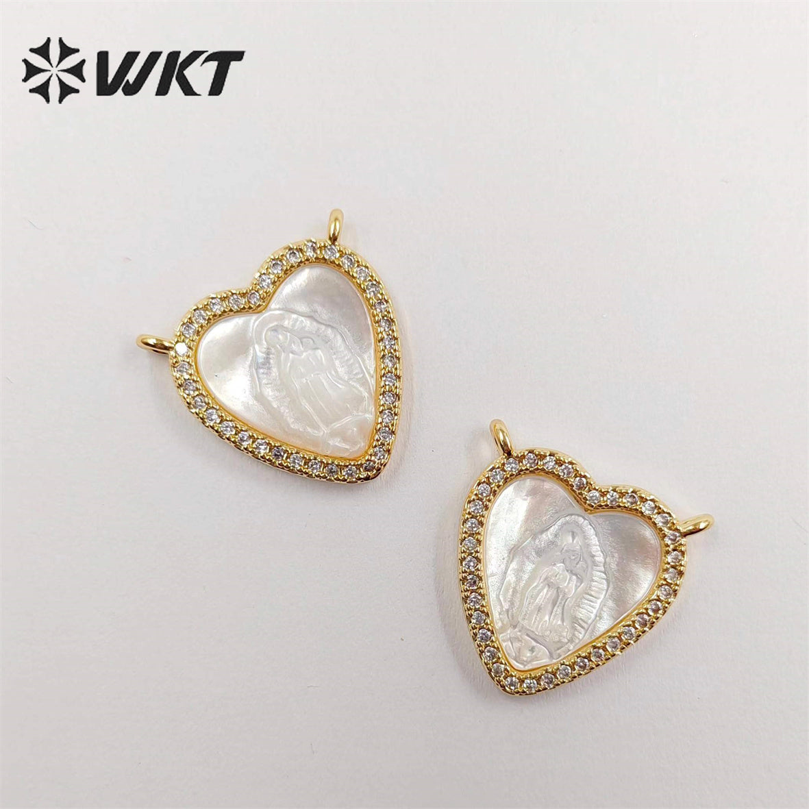 WT-JP328 Wholesale Small MOP Shell Carve Micropavd Lady Virgin Mary Gudalupe Charms Lovely Heart Religion Miraculous Pendant