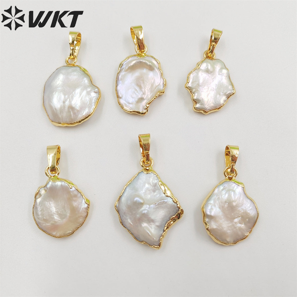 WT-P656 Wholesale Unique Natural Freeform White Freshwater Pearl Pendant Gold Edges Pendant DIY Jewelry Making