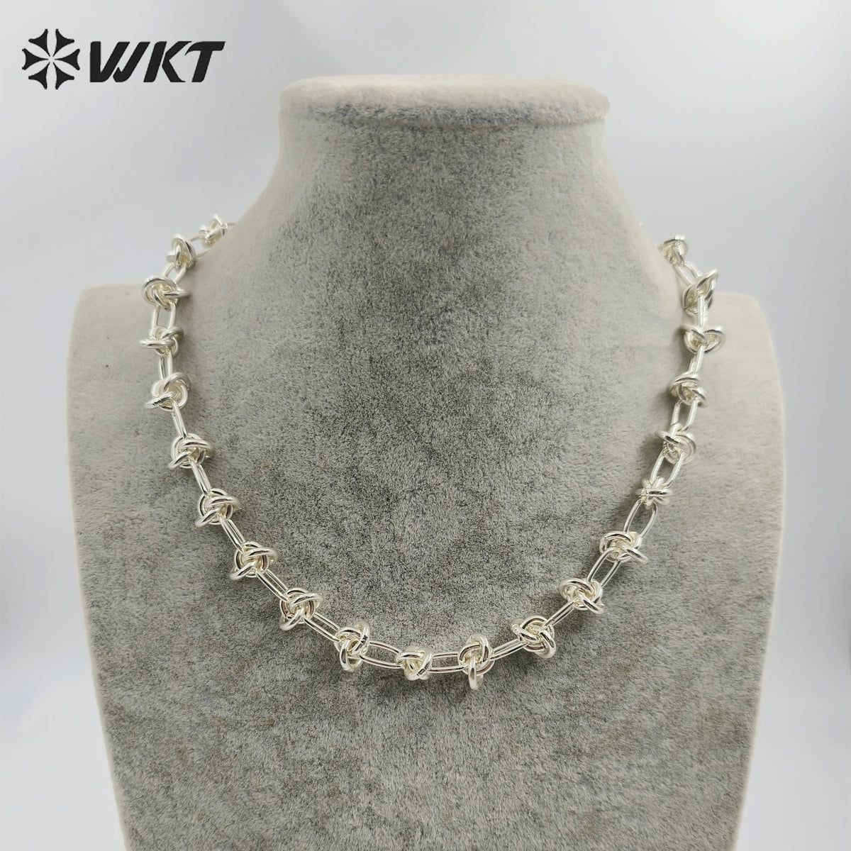 WT-BFN043 Wholesale 18k Real Gold Plated Metal Knotted Chain Necklace Women Fashion Locomotive Necklace Unisex Chunky Jewelry