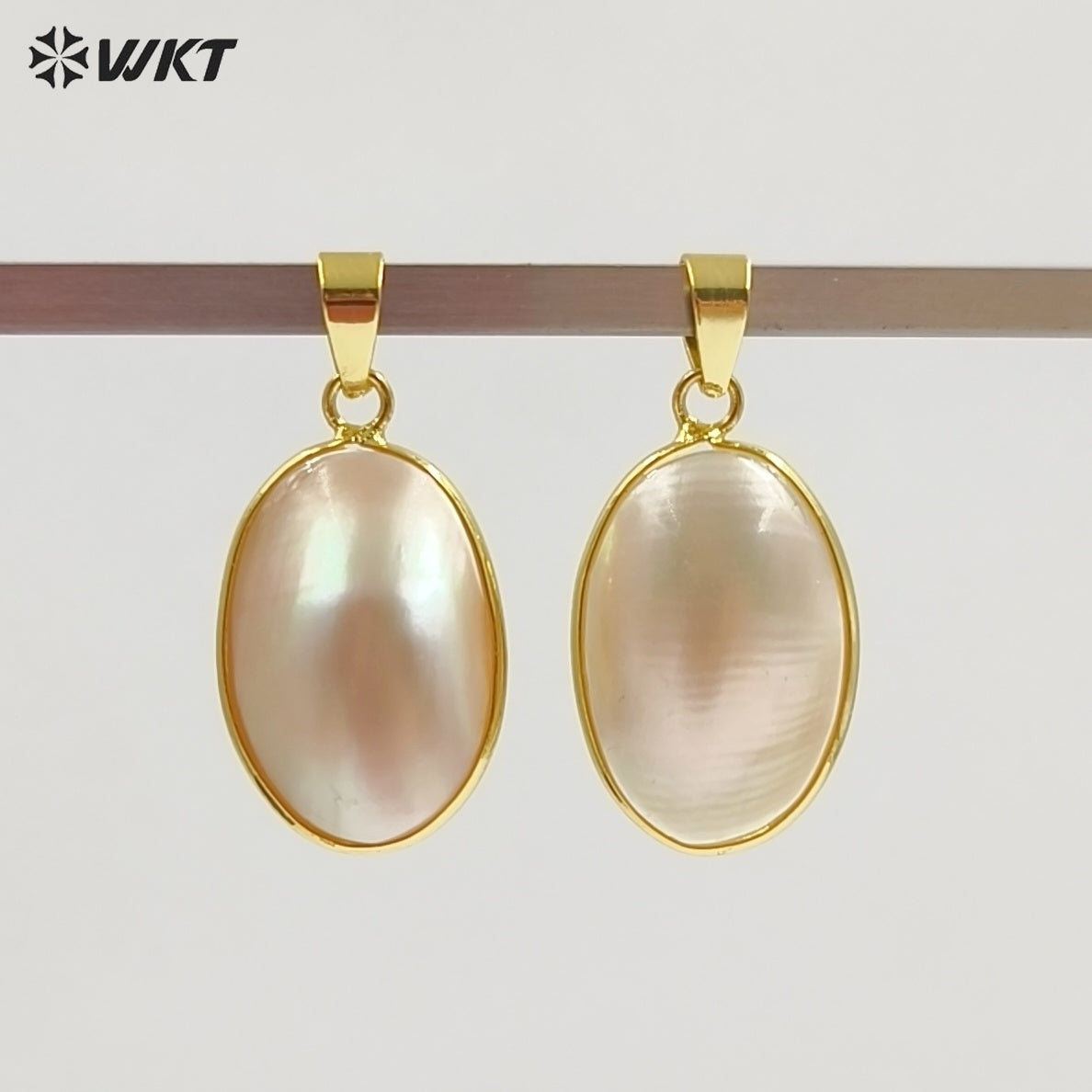 WT-JP490 High Quality 18K Gold Plated Oval Smooth Mabe Shell Pendants As Women Necklaces Earrings Jewelry DIY Findings
