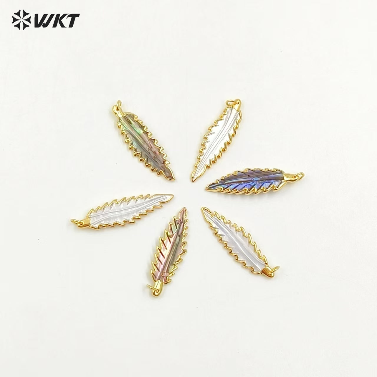 WT-P1090 Fashion Design Carved Feather Shell Pendant,High Quality Gold Plated Edge Long Feather Shell Pendant