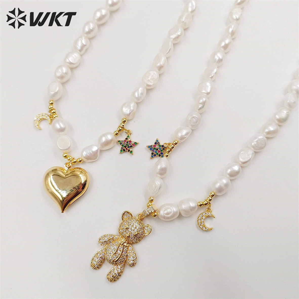 WT-JN231 Wholesale Fashion Gold Hand Strand Freshwater Pearl Beads Necklace 16 Inch Long Choker Lovely Bear Heart Necklace