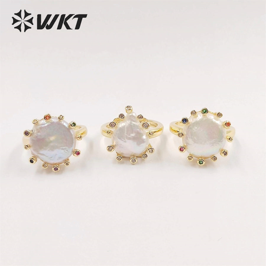 WT-MPR050 Elegant Fashion Gold Cubic Zircon Round Coin Freshwater Pearl Ring INS Hot White Gorgeous Women Anneversarry Ring