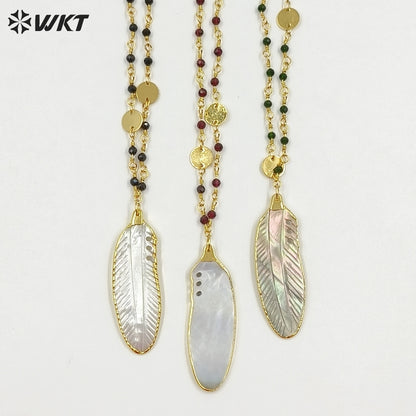 WT-JN400 Fashion Elegant Style Gold Plated Little Stone Chain With Natural Shell Feather Pendant Necklace For Lady Matching