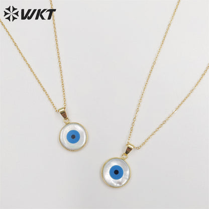 WT-N535 Beautiful Tiny Eye Charm Necklace Fashion Gold Round Natural MOP Eye Shell Charm Necklace Eye Necklace