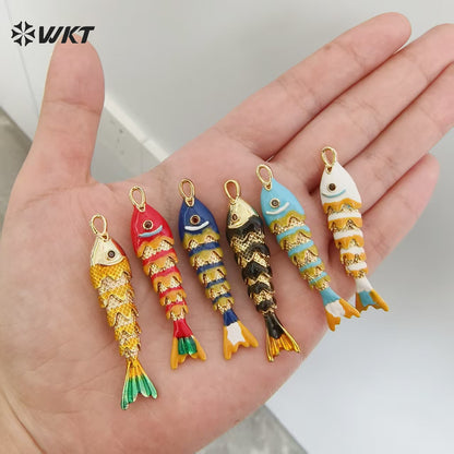 WT-MP322 High Quality Ocean Series Multi Designs Yellow Brass Gold Electroplated Metal Fish Shape Pendants As Jewelry Findings