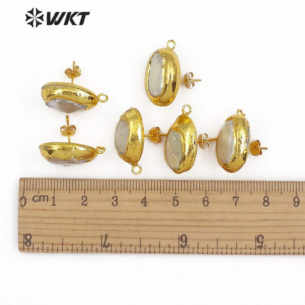 WT-JF303 Jewelry Findings for Women Making 10*12MM Jewelry Oval Shape Natural Freshwater Pearl With Gold Trim Stud Earring