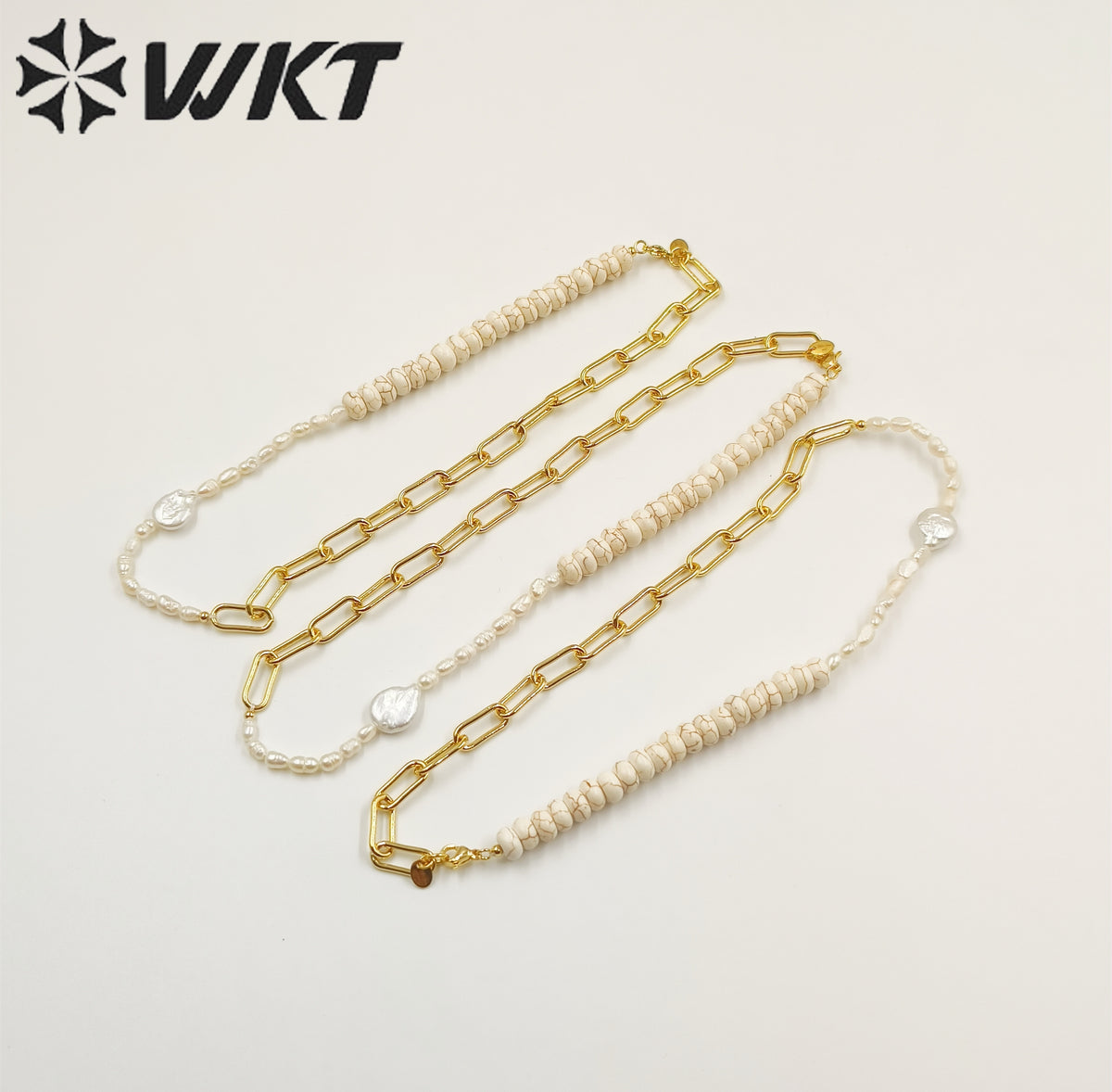 WT-JN243 Wholesale Vintage Trendy Turquoise and Pearl 18k Chain Gold Plated Elegant Exquisite High Quality Pendant Necklace