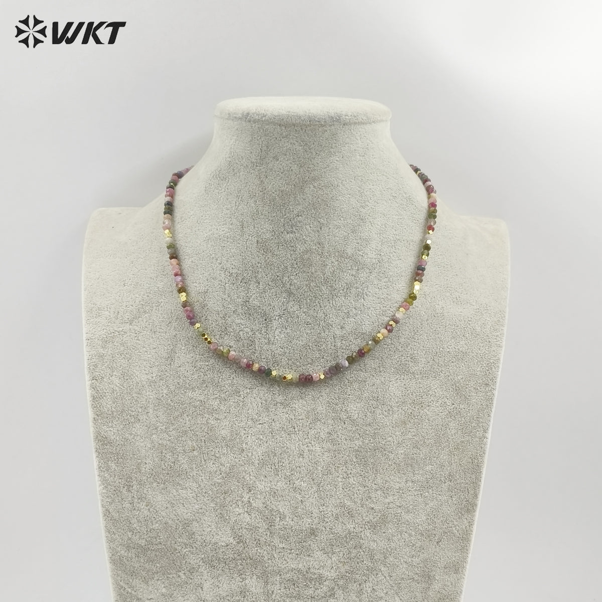 WT-N1443 WKT Best 2023 Newest Natural Aura Cluster Quartz Necklace Women Simple Hoop Aura 3MM Stone Beads Necklace