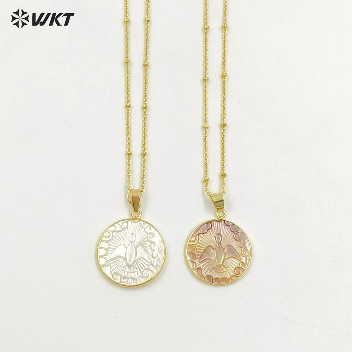 WT-JN316 Lovely Laser Made Natural Hand Carved Mother of Pearl Shell Christian Peace Bird Necklace