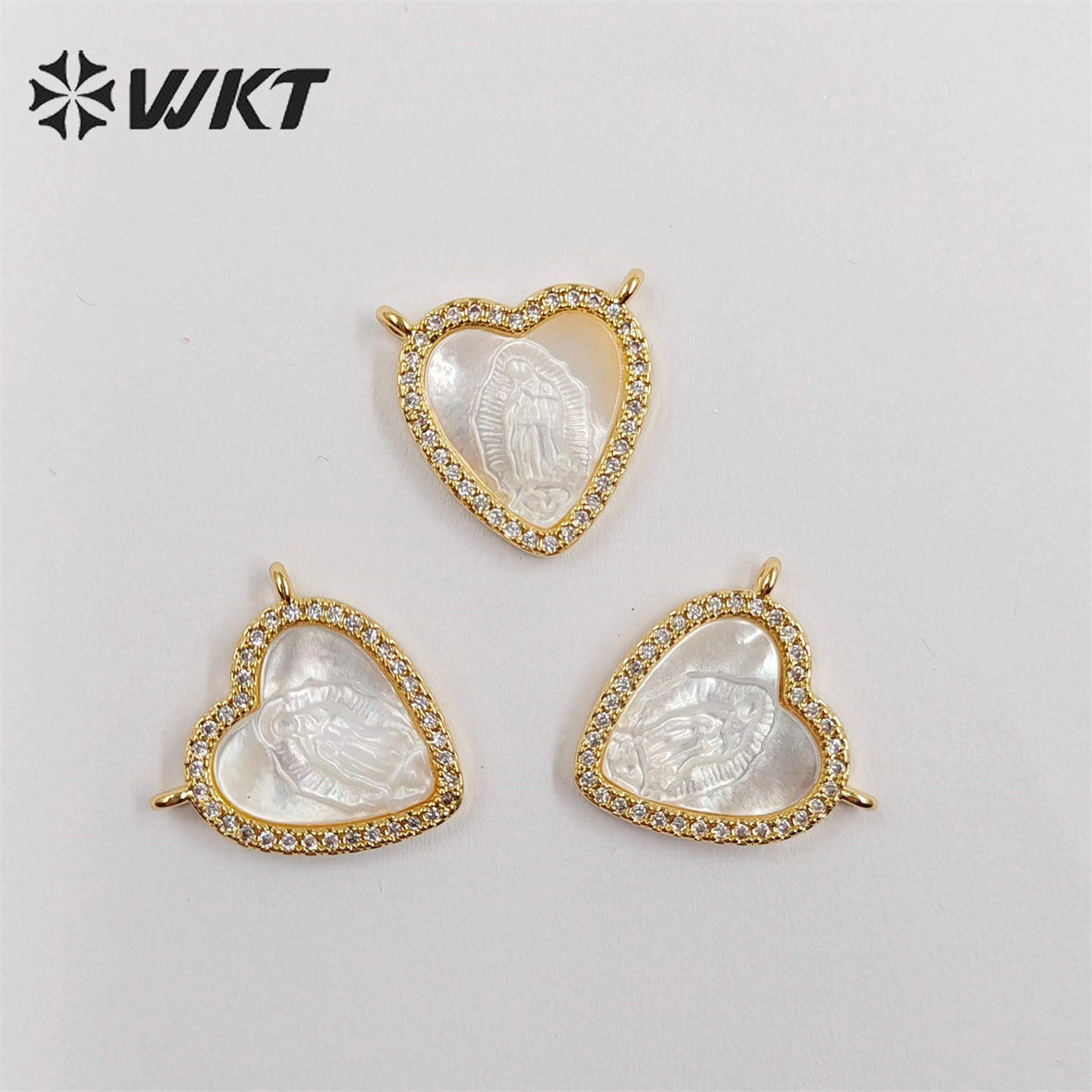 WT-JP328 Wholesale Small MOP Shell Carve Micropavd Lady Virgin Mary Gudalupe Charms Lovely Heart Religion Miraculous Pendant