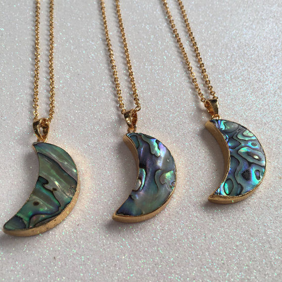 WT-N795 Wholesale Crescent Paua Necklace Jewelry Natural Abalone Shell With 24k Real Gold Plated Fashion Gold Necklace