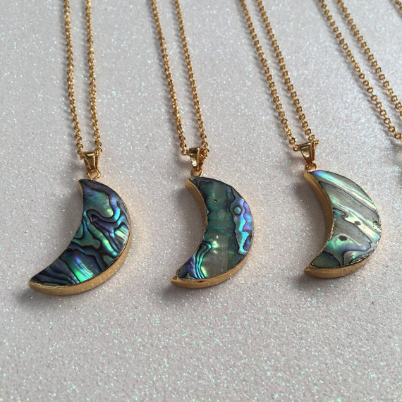WT-N795 Wholesale Crescent Paua Necklace Jewelry Natural Abalone Shell With 24k Real Gold Plated Fashion Gold Necklace