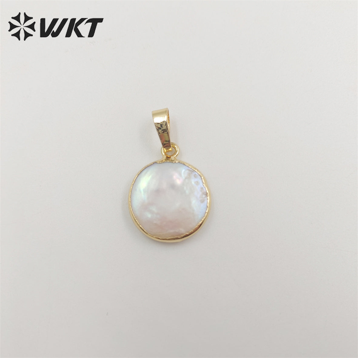 WT-P752 Wholesale Round Natural Freshwater Pearl Pendant, Lovely Tiny Pearl Pendant with Gold Plated