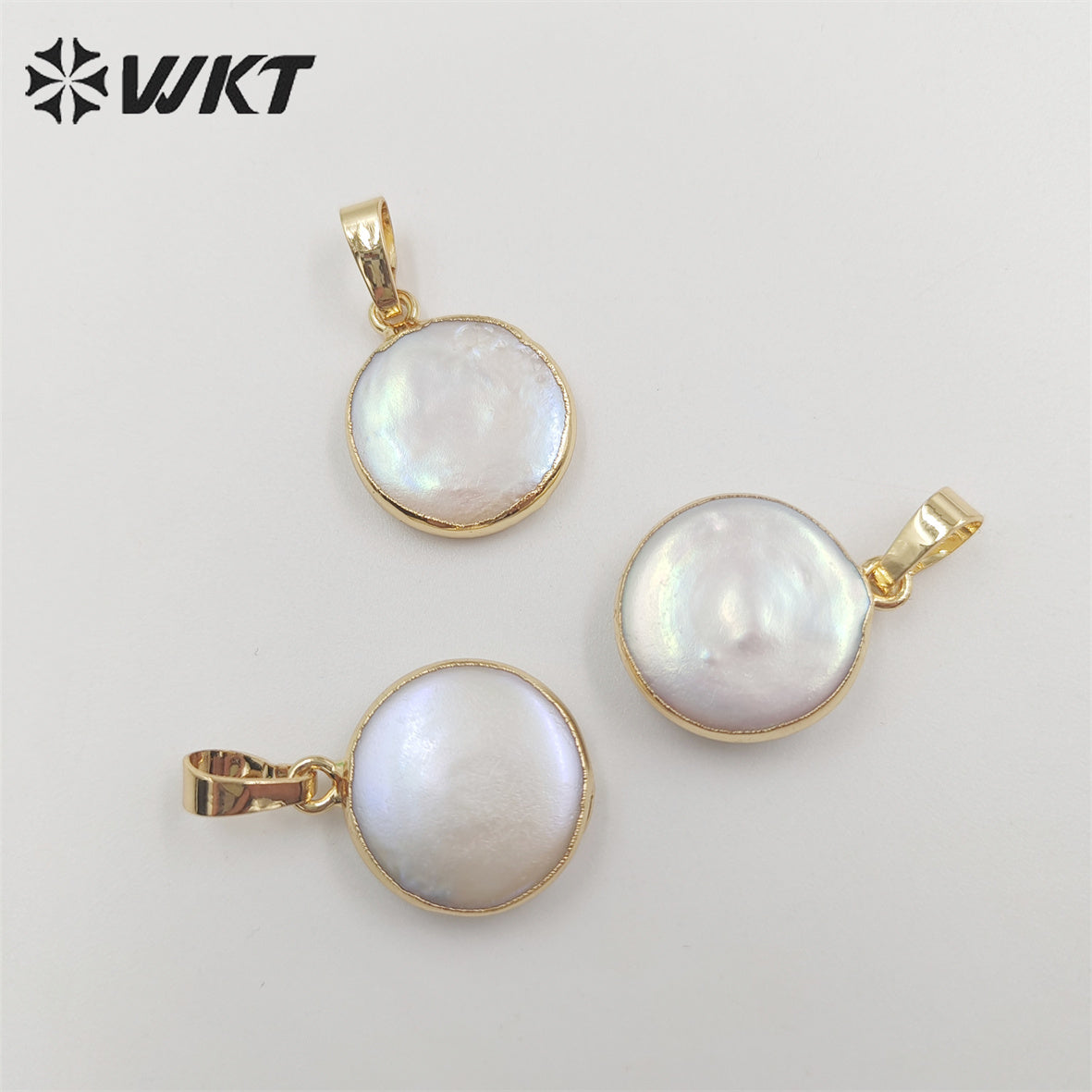 WT-P752 Wholesale Round Natural Freshwater Pearl Pendant, Lovely Tiny Pearl Pendant with Gold Plated